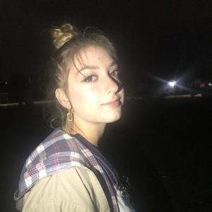 Meet your Posher, Sofia